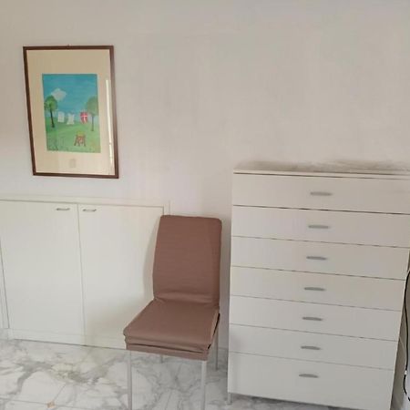 Appartamento 50 Mt Mare Con Parcheggio Riservato Riva Ligure Exterior photo